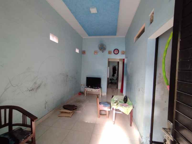 rumah second full bangunan siap huni di solo utara