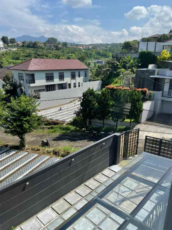 rumah setiabudi regency