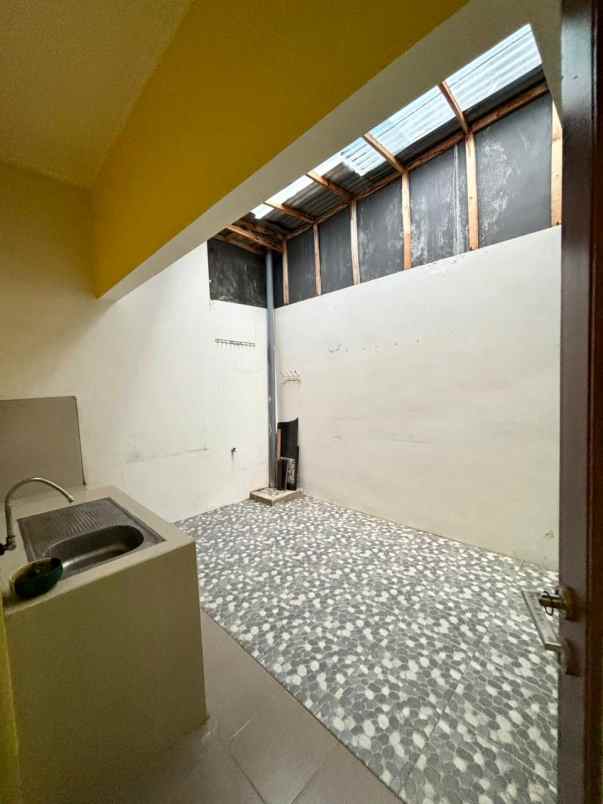 rumah siap huni 600 juta lokasi dekat sukun malang