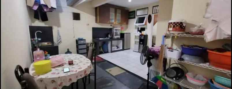 rumah siap huni strategis sektor 7b gd serpong