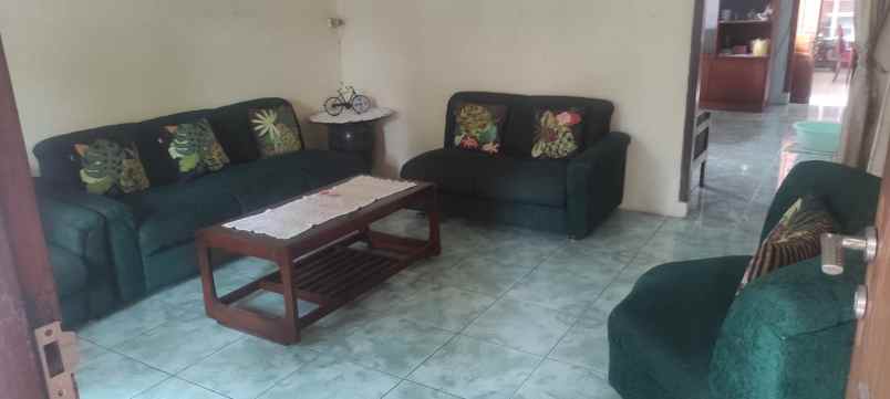 rumah strategis di sayap riau bandung