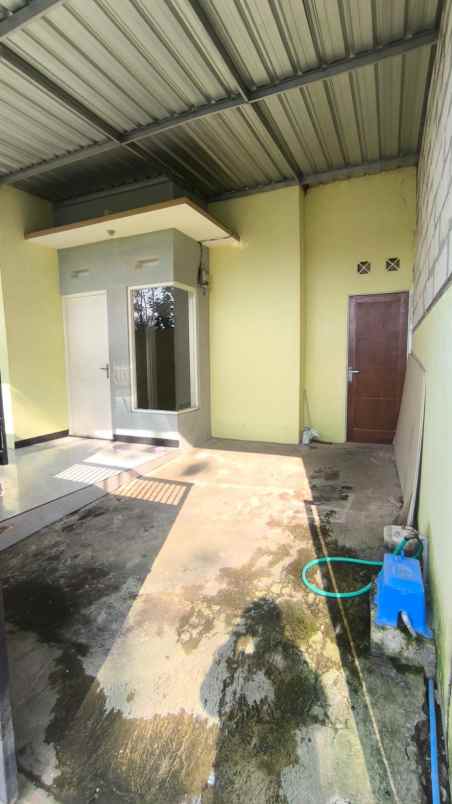 rumah strategis kawasan pakis malang