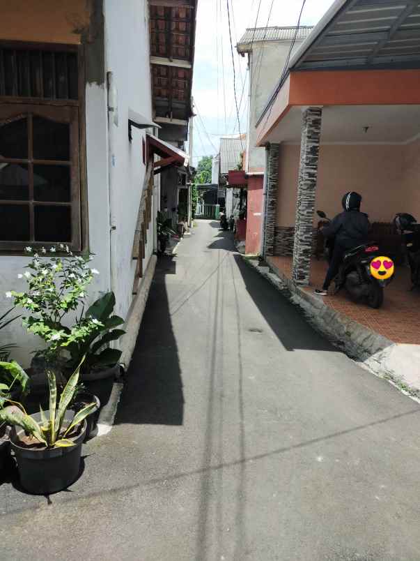 rumah tanah baru beji depok