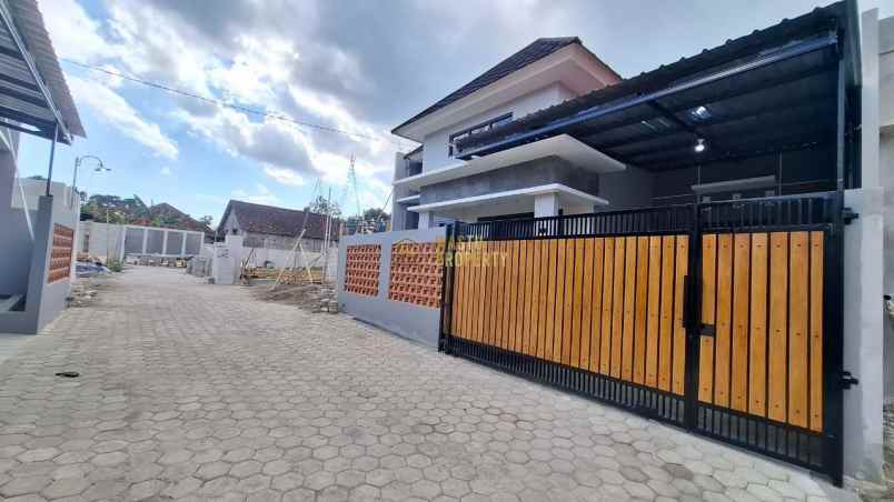 rumah terlaris dekat stadion maguwo di ngemplak sleman