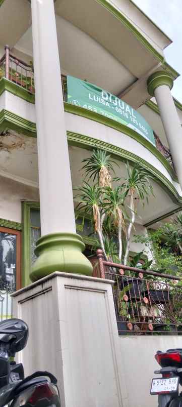 rumah tinggal di kemanggisan raya jakarta barat