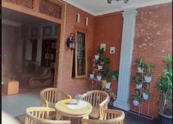 rumah usaha dan gudang