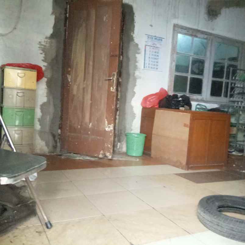 rumah usaha jl trunojoyo bangkalan madura dvo hds