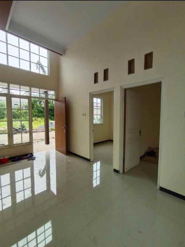 rumah villa kota malang harga 300 jutaan