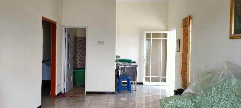 rumah villa luas murah super strategis di kota batu