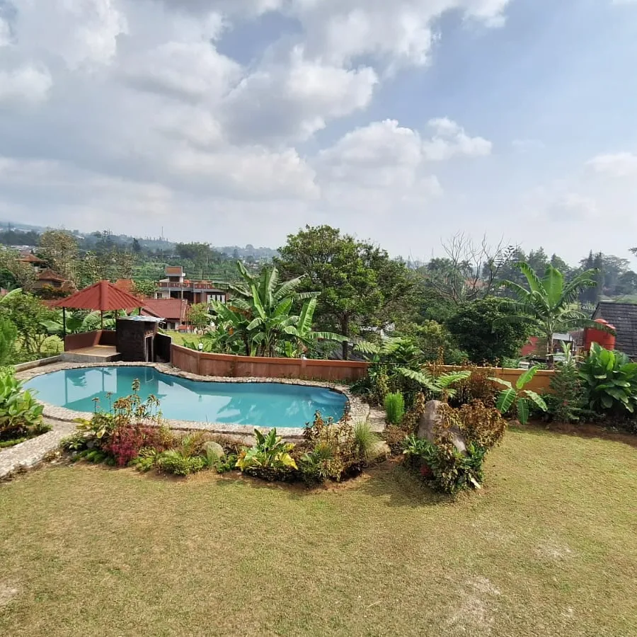 sewa villa cisarua puncak bogor