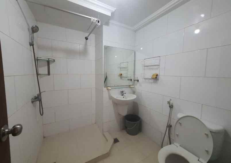 apartemen waterplace surabaya 2 br furnished