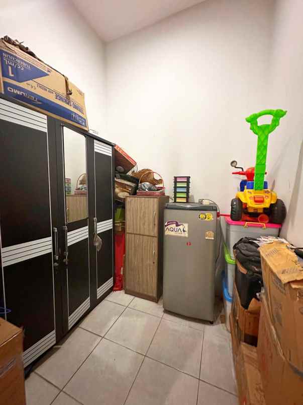 cijantung jaktim luas 129 meter non cluster