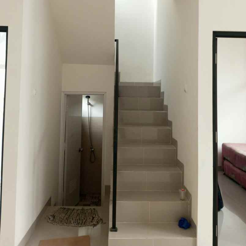 cluster exclusive di bsd hanya 900 jutaan dekat tol