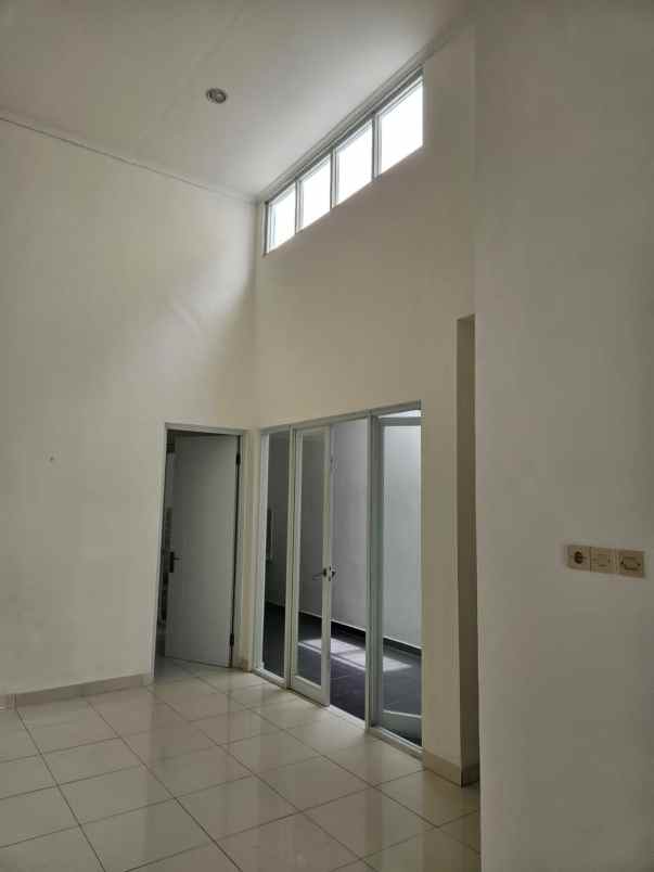 cluster sommerset sudah renov siap pakai