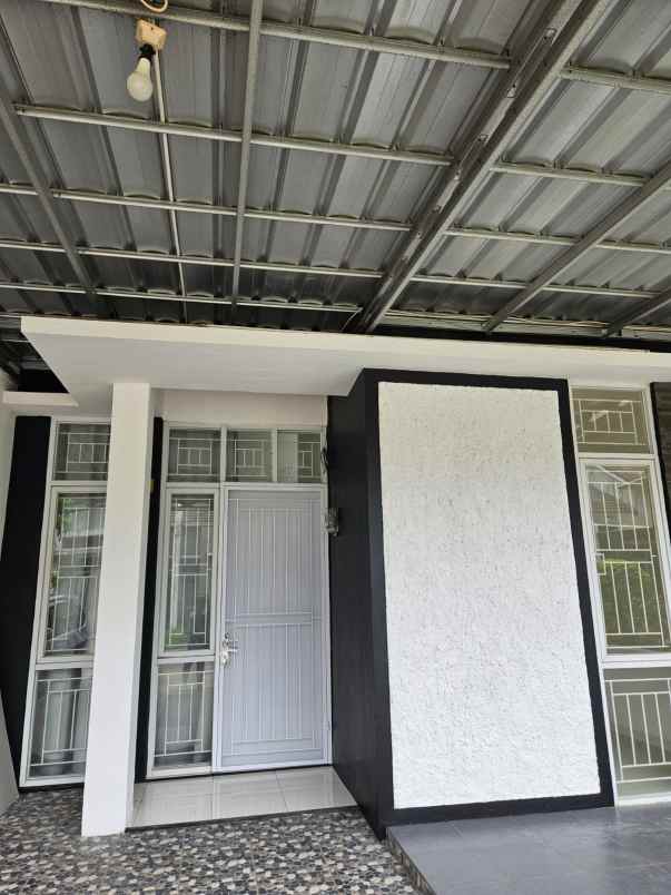 cluster sommerset sudah renov siap pakai