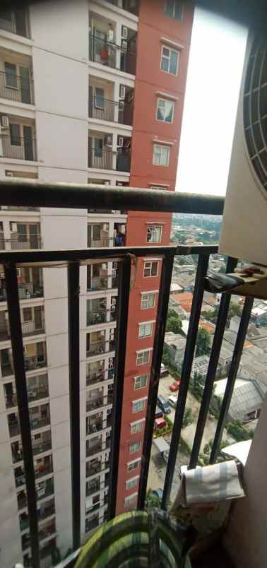 dijual apartemen apartemen green park view