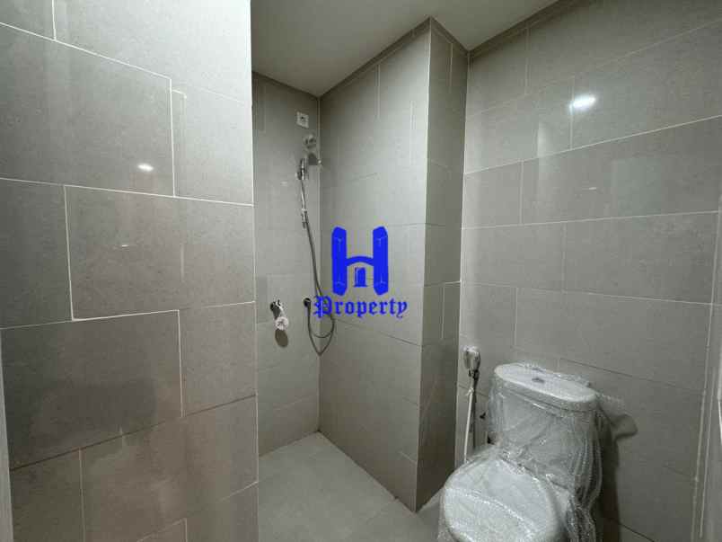 dijual apartemen apartemen podomoro city