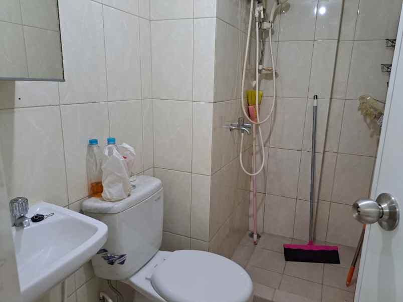 dijual apartemen apartment the springlake