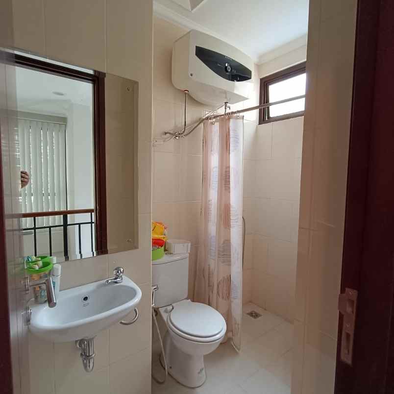 dijual apartemen bsd tangerang