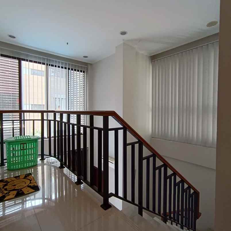 dijual apartemen bsd tangerang