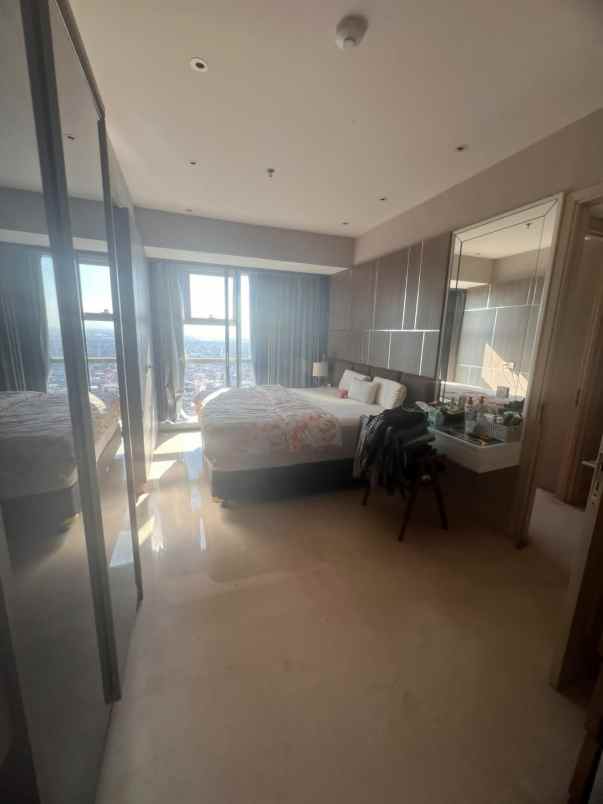 dijual apartemen jalan embong malang