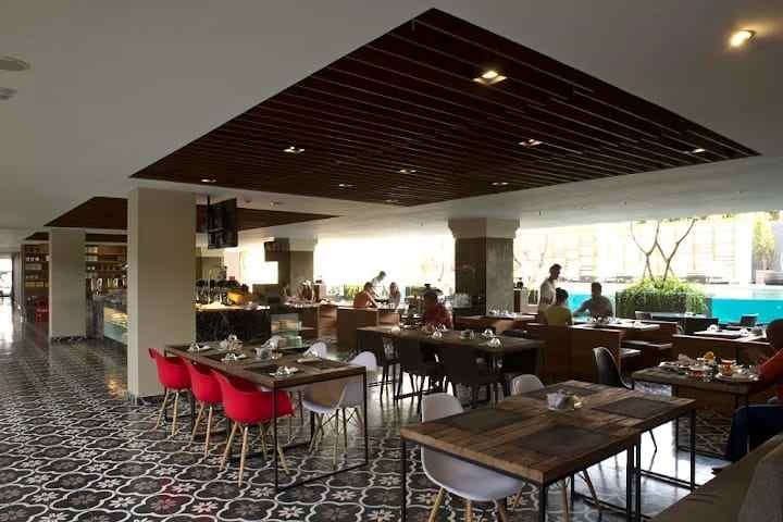 dijual hotel hotel kawasan kuta