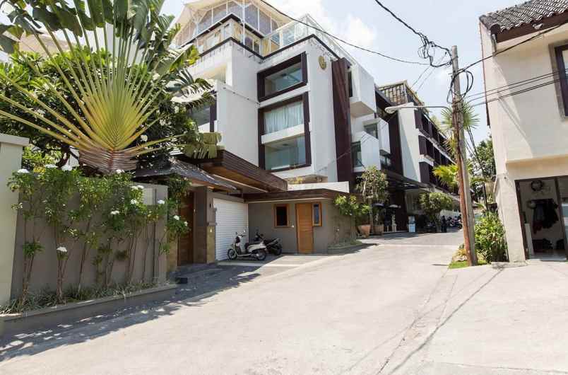 dijual hotel ji petitenget kerobokan
