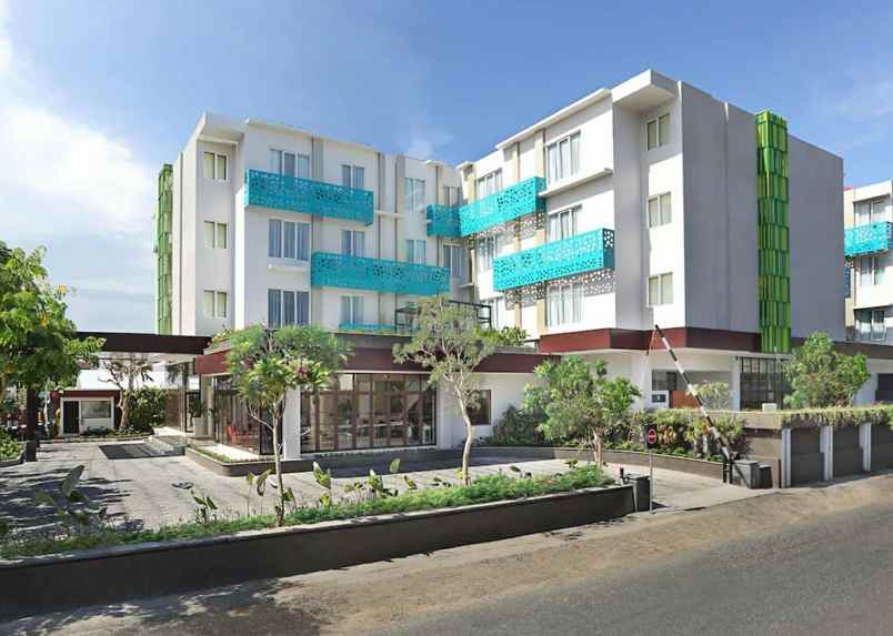 dijual hotel jl dewi sri kuta kec kuta