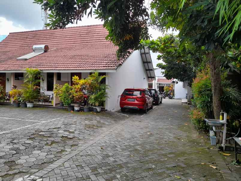 dijual hotel jl gandaria