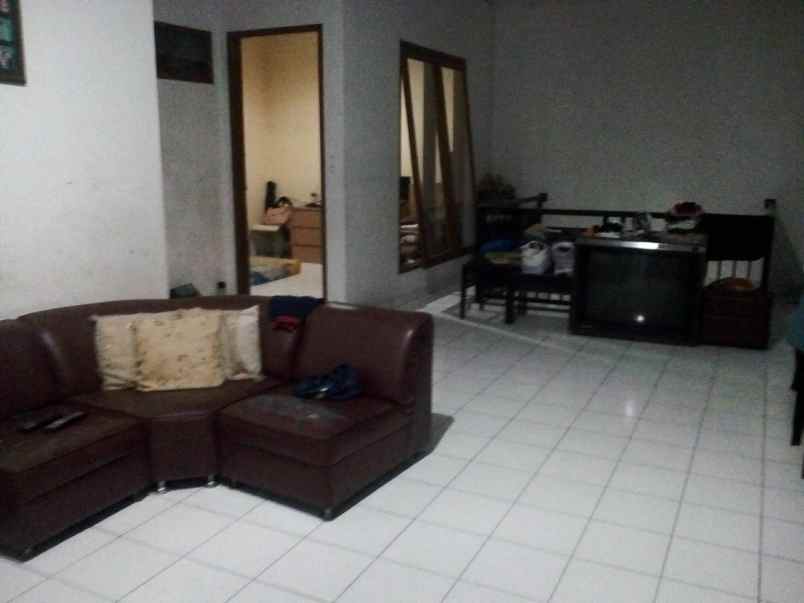 dijual kost kebon jeruk