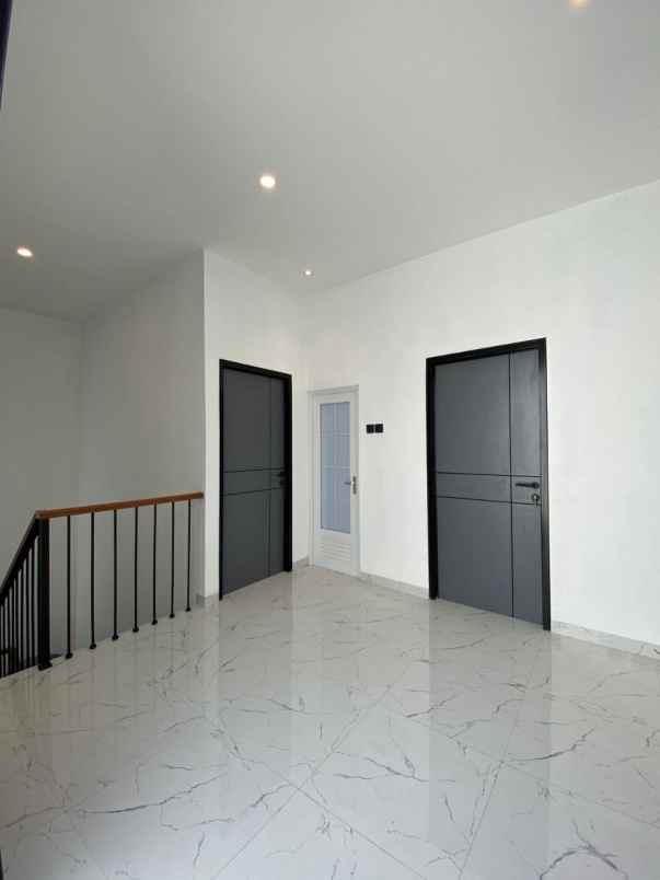 dijual kost mampang pancoran mas depok