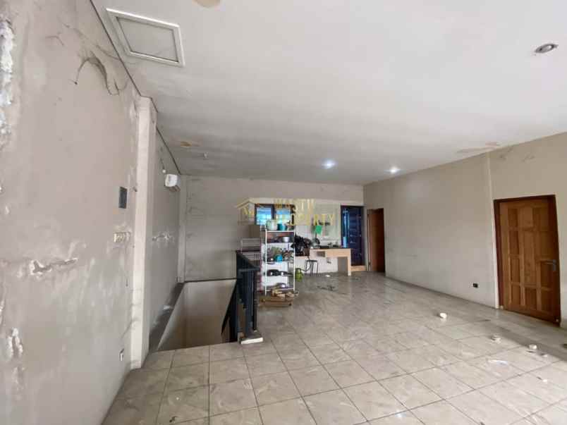 dijual ruko gudang kantor banguntapan banguntapan