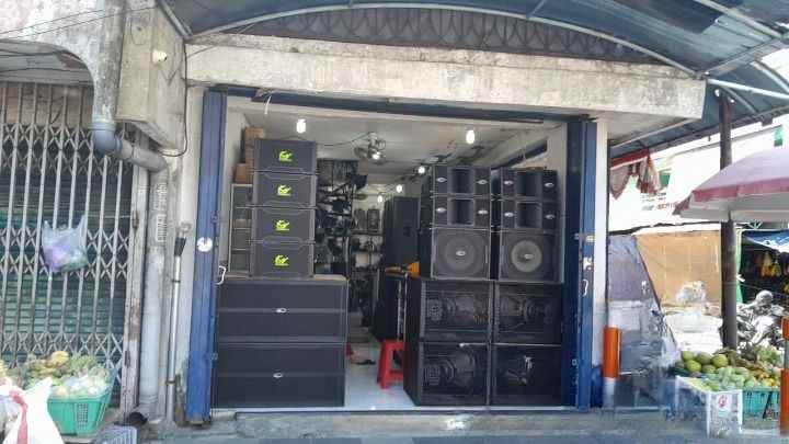 dijual ruko gudang kantor genteng besar