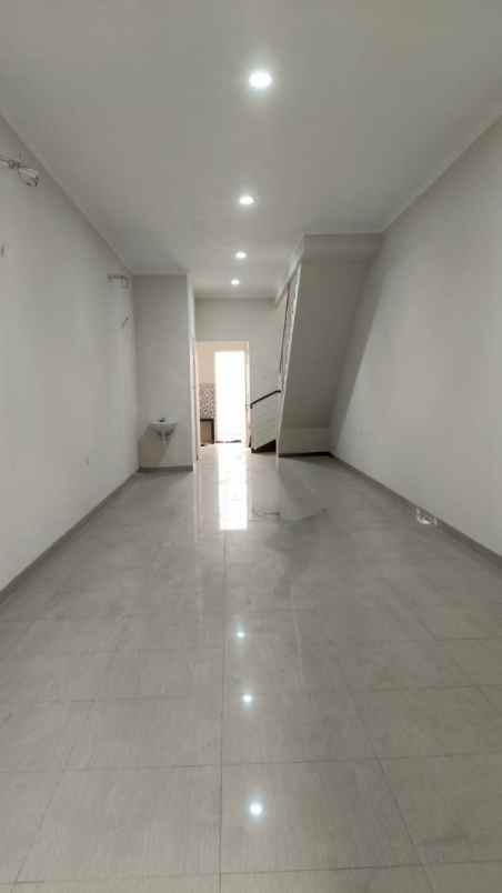 dijual ruko gudang kantor jl jemursari