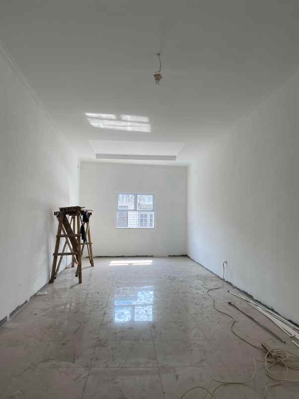 dijual ruko gudang kantor jl peta babakan tarogong