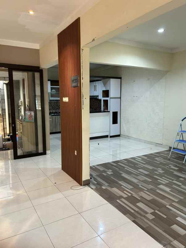 dijual ruko gudang kantor melia garden graha raya