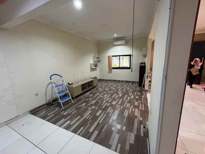 dijual ruko gudang kantor melia garden graha raya