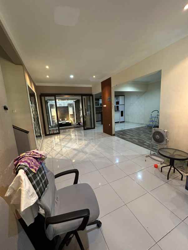 dijual ruko gudang kantor melia garden graha raya