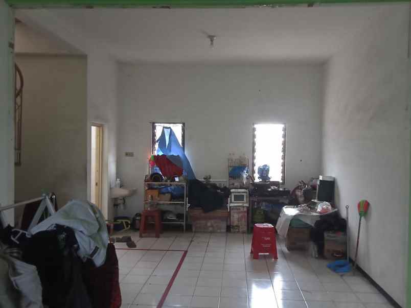 dijual ruko gudang kantor pasar kembang sawahan surabaya