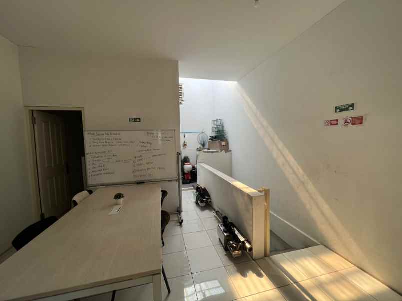 dijual ruko gudang kantor raya gunung anyar