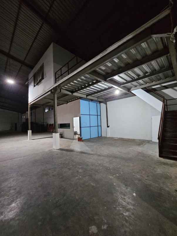 dijual ruko gudang kantor raya pelem watu