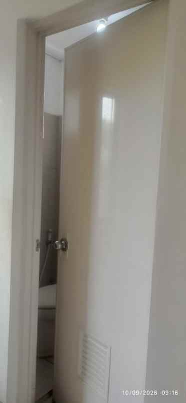 dijual ruko hollywood boulevard jababeka strategis