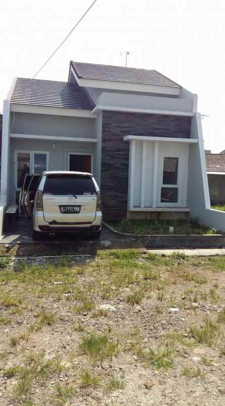 dijual rumah 1 lantai dicakung timur