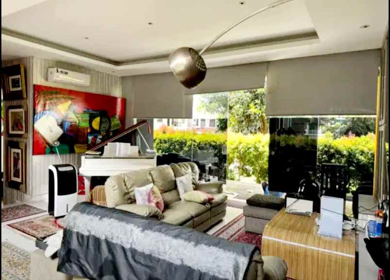 dijual rumah alam sutera serpong utara