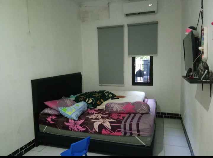 dijual rumah alamanda regency
