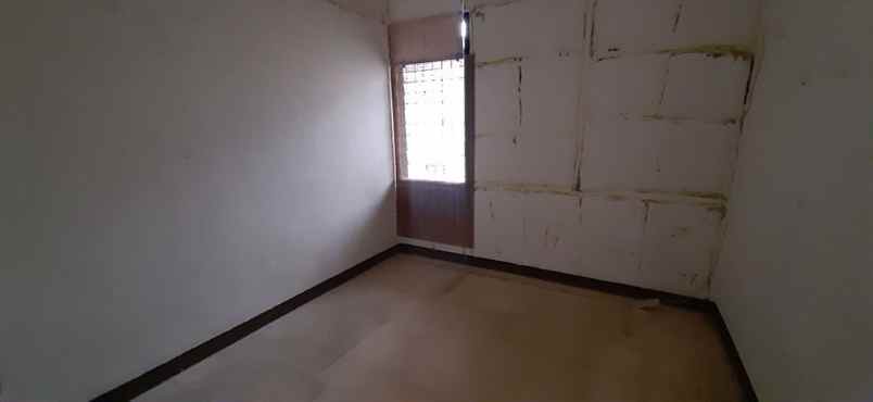 dijual rumah arcamanik endah