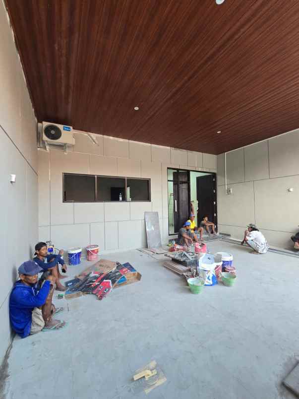 dijual rumah babatan pantai utara