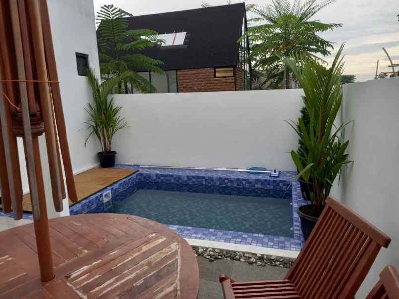 dijual rumah baru berkabut view cantik padalarang