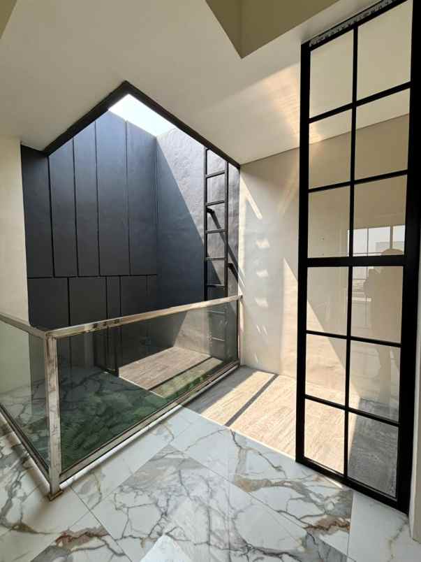 dijual rumah baru lokasi perumahan pakis dekat bandara