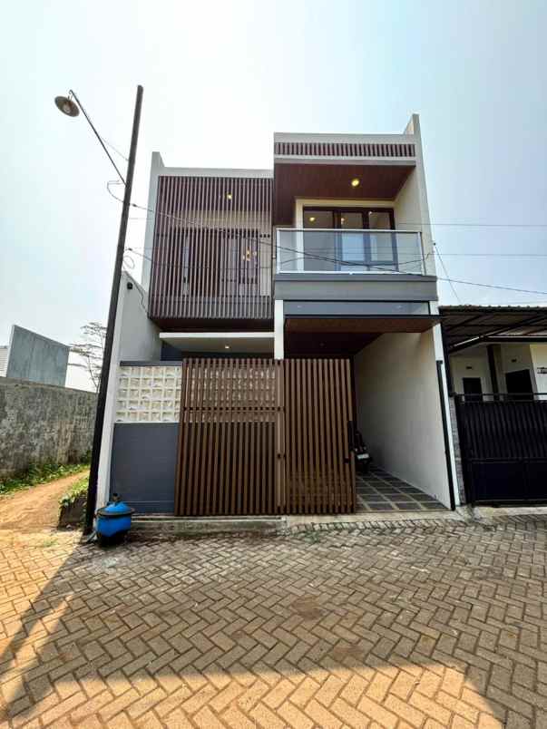 dijual rumah baru lokasi perumahan pakis dekat bandara